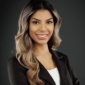 Sara Price